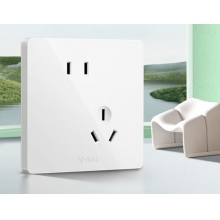 公牛 開關(guān)插座